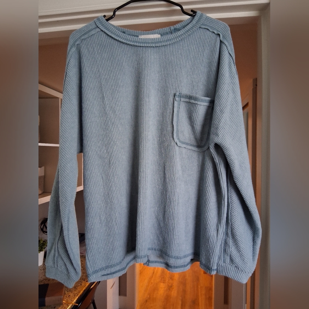 Zenana Outfitters Light Blue Ribbed Sweater L/XL NWOT